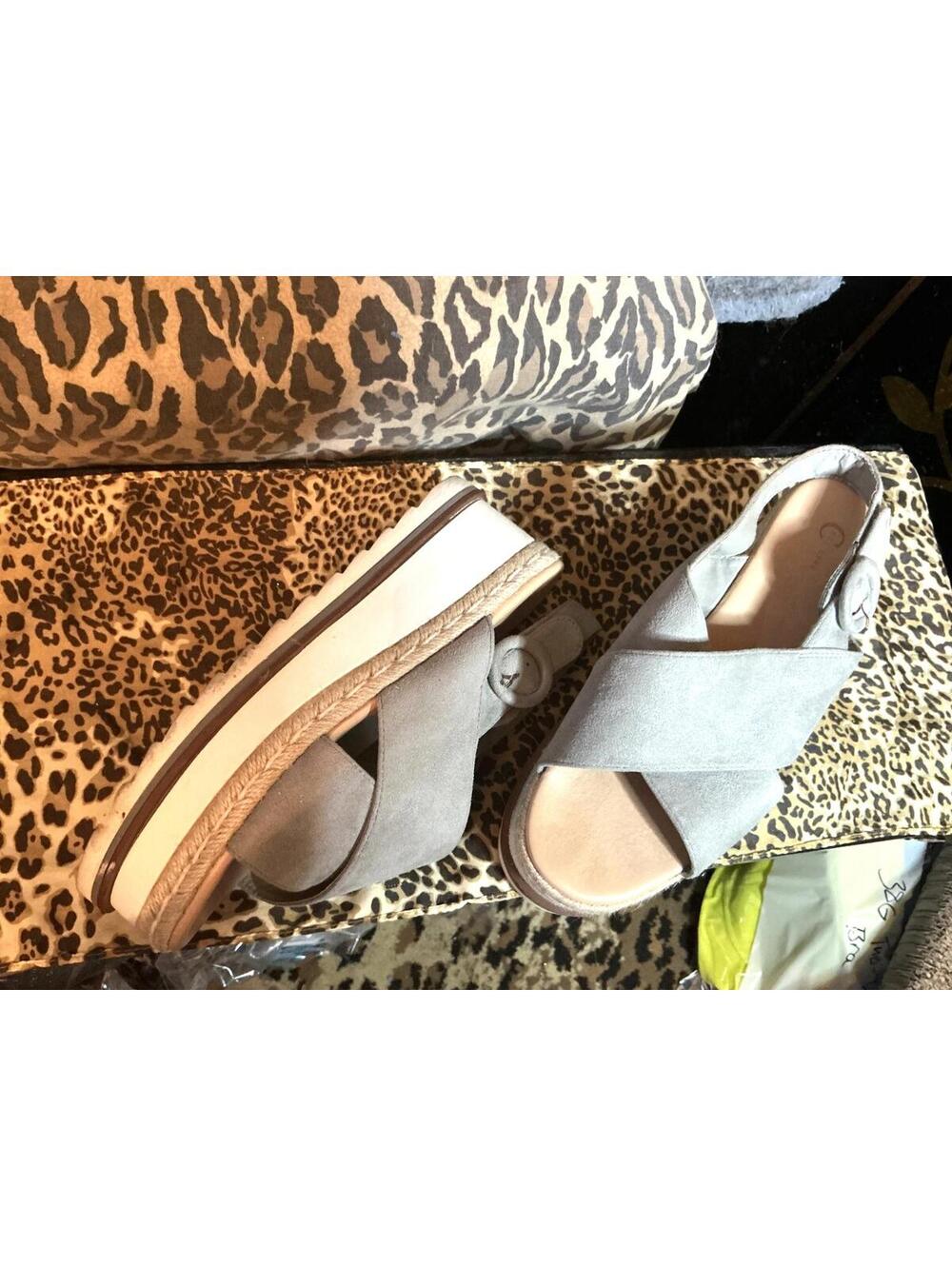 10 @ Gray Velour Platform Sandals